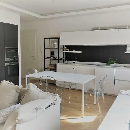 Excelsior 10 - Luxury Apartment *